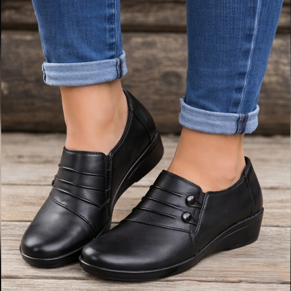 Clarks NEW Everlay Romy 90s Minimalist Revival Leather Comfort Wedge Loafer 8M